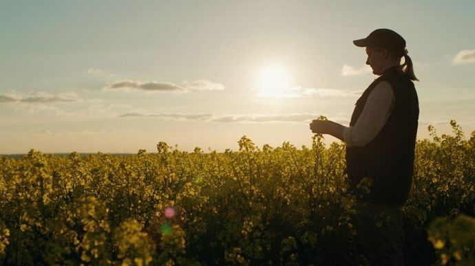 femmes-en-agriculture-adobe-stock-tockMediaProduction